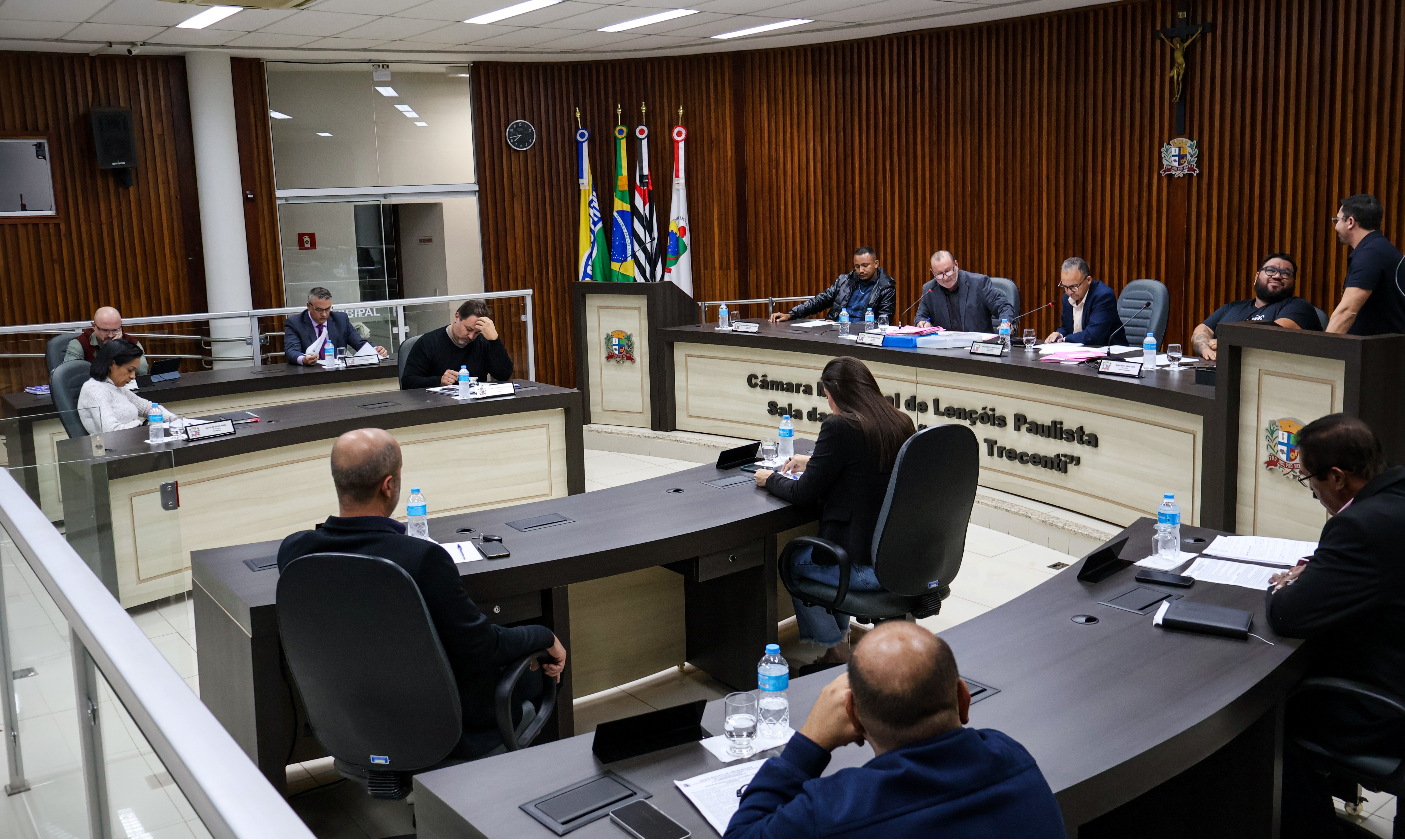 Câmara aprova abertura de crédito especial para recapeamento e rede de Atenção Primária da Saúde